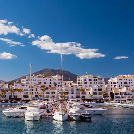 Puerto Banus Frontline With Amazing Sea Views Appartement