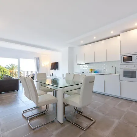 Apartment Puerto Banus Frontline With Amazing Sea Views