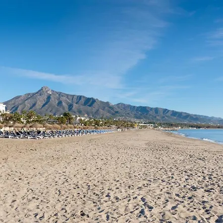 Apartment Puerto Banus Frontline With Amazing Sea Views